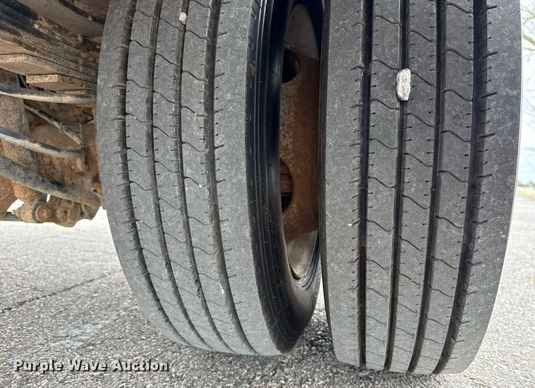 image for item DM5589 2019 Ford F450 Super Duty Crew Cab utility / service truck