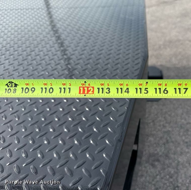 image for item DM5591 2017 Ford F450 Super Duty Crew Cab flatbed truck