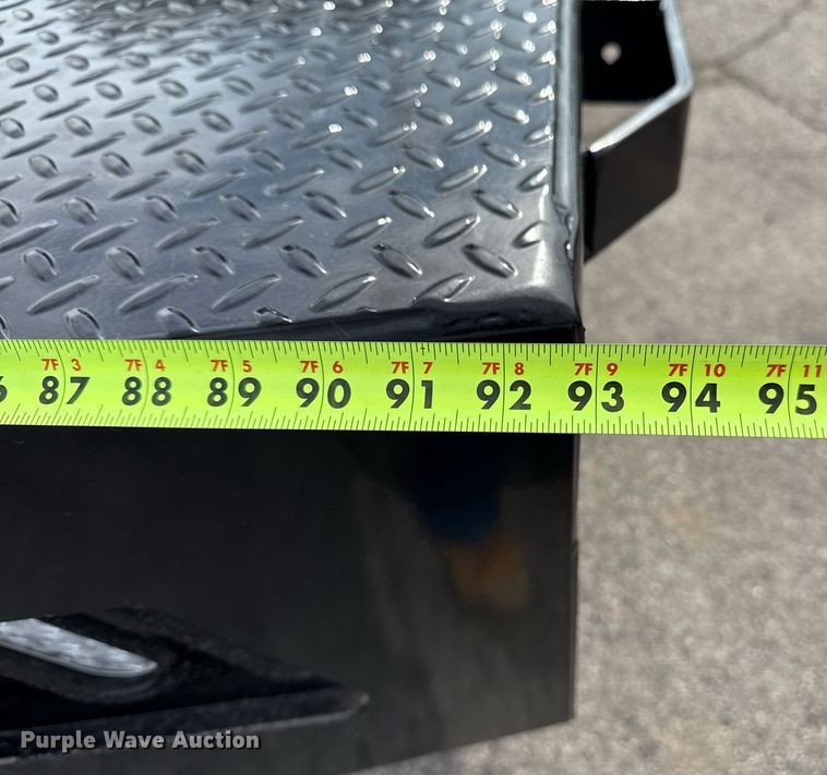 image for item DM5591 2017 Ford F450 Super Duty Crew Cab flatbed truck