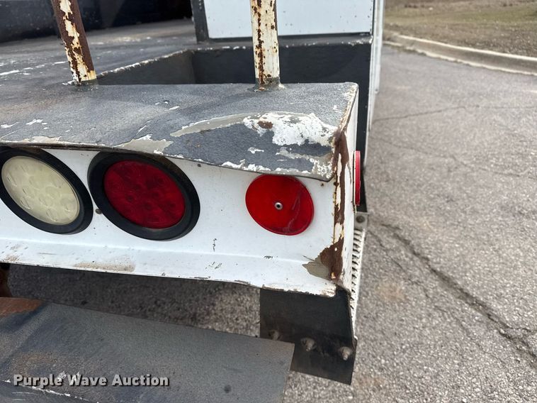 image for item DM5592 2014 Dodge Ram 5500 bucket truck