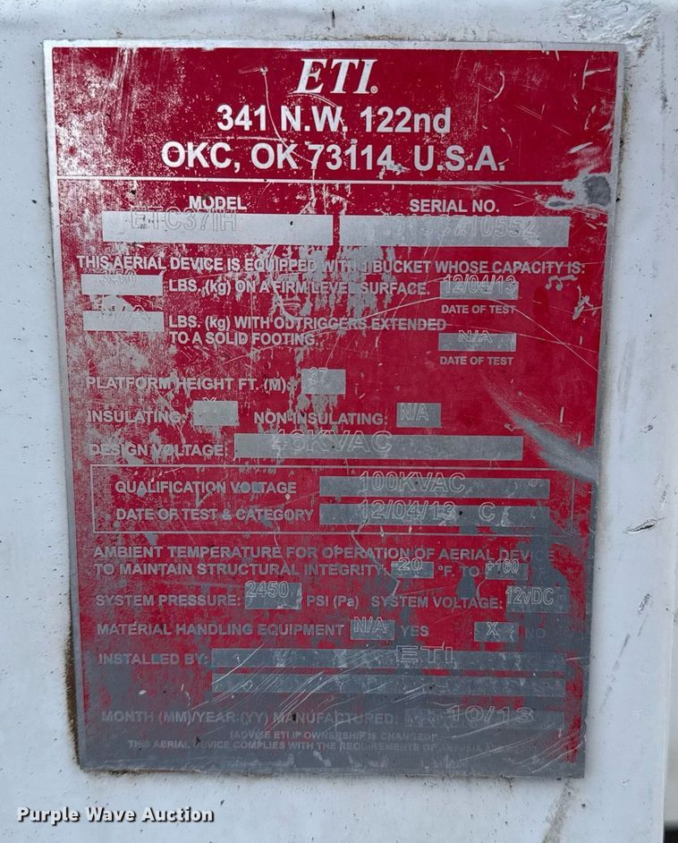 image for item DM5592 2014 Dodge Ram 5500 bucket truck