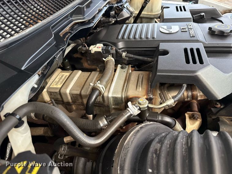 image for item DM5592 2014 Dodge Ram 5500 bucket truck