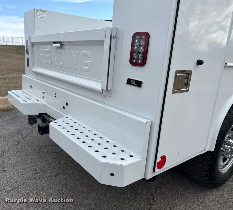 image for item DM5593 2019 Ford F250 Super Duty SuperCab utility bed pickup truck