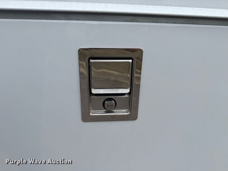 image for item DM5593 2019 Ford F250 Super Duty SuperCab utility bed pickup truck