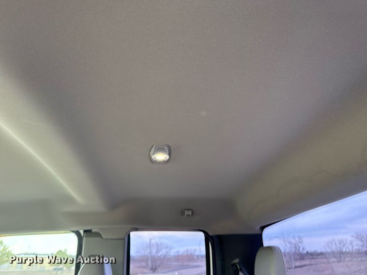 image for item DM5593 2019 Ford F250 Super Duty SuperCab utility bed pickup truck