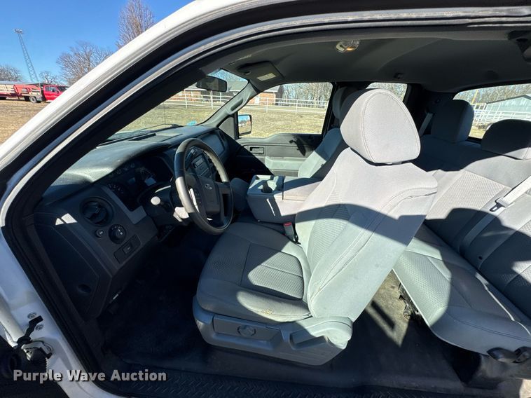 image for item DO0424 2012 Ford F150 SuperCab pickup truck