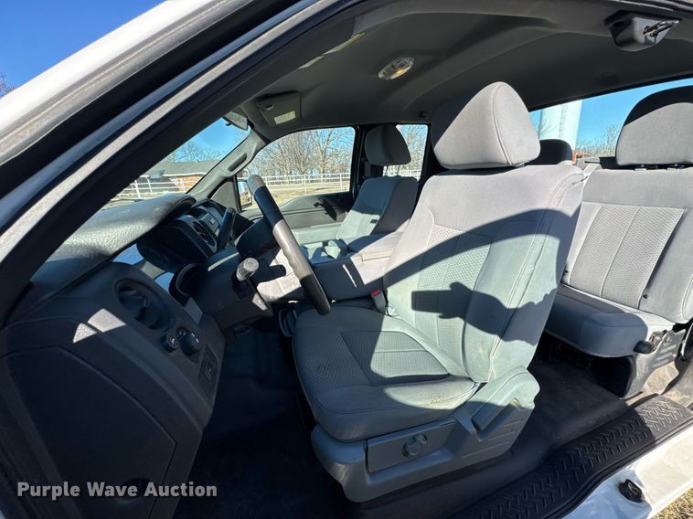 image for item DO0424 2012 Ford F150 SuperCab pickup truck