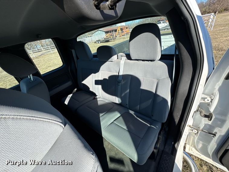 image for item DO0424 2012 Ford F150 SuperCab pickup truck