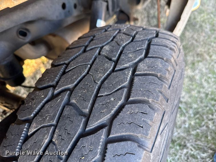 image for item DO0424 2012 Ford F150 SuperCab pickup truck