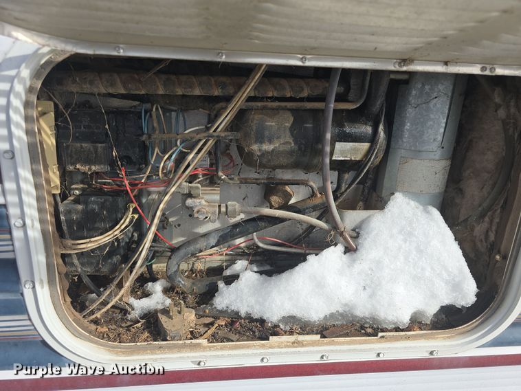 image for item DO7771 1995 Sandpiper Cobra LTD camper