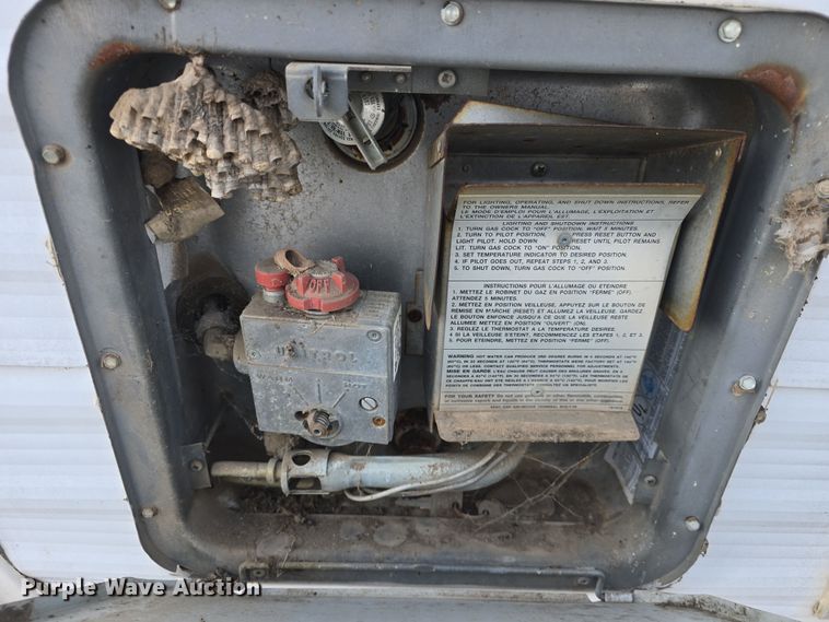 image for item DO7771 1995 Sandpiper Cobra LTD camper