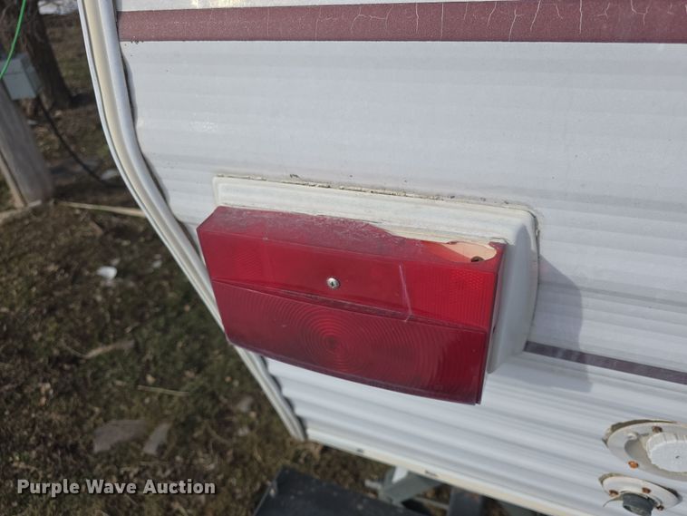 image for item DO7771 1995 Sandpiper Cobra LTD camper