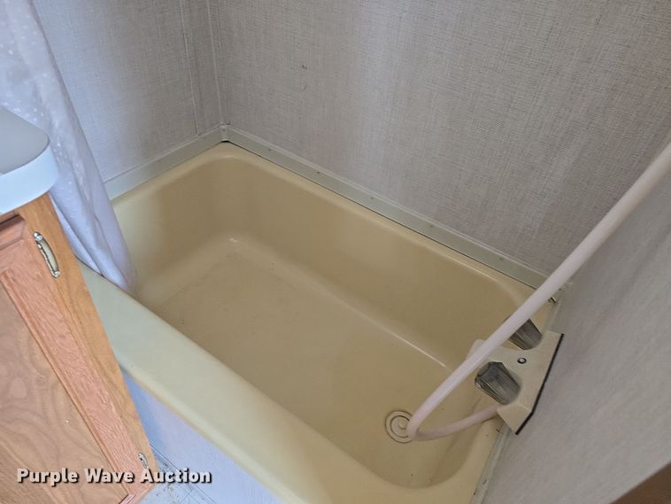 image for item DO7771 1995 Sandpiper Cobra LTD camper