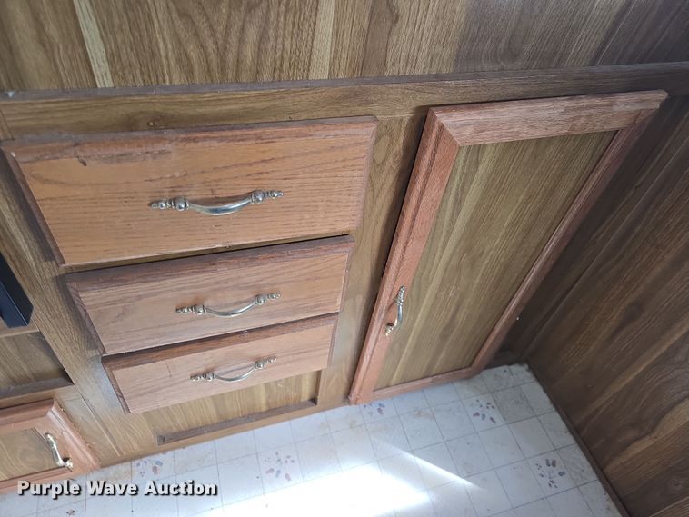 image for item DO7771 1995 Sandpiper Cobra LTD camper