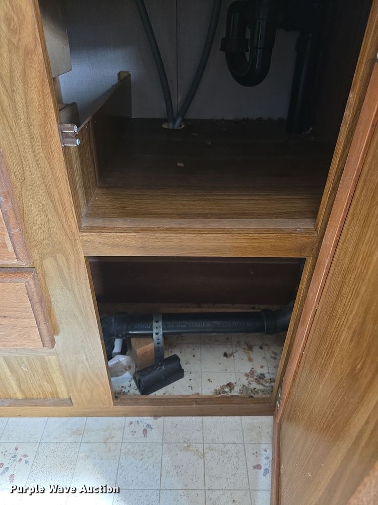 image for item DO7771 1995 Sandpiper Cobra LTD camper