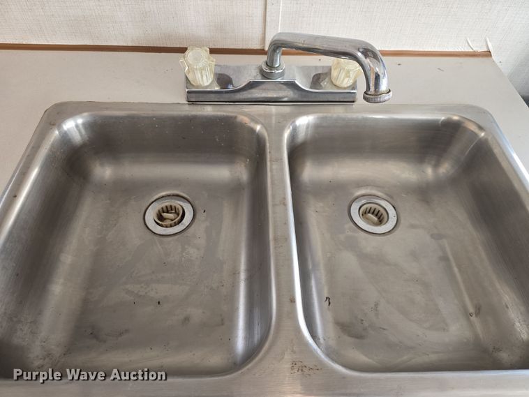 image for item DO7771 1995 Sandpiper Cobra LTD camper