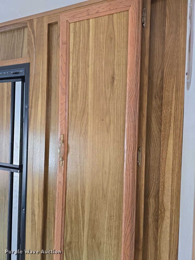 image for item DO7771 1995 Sandpiper Cobra LTD camper