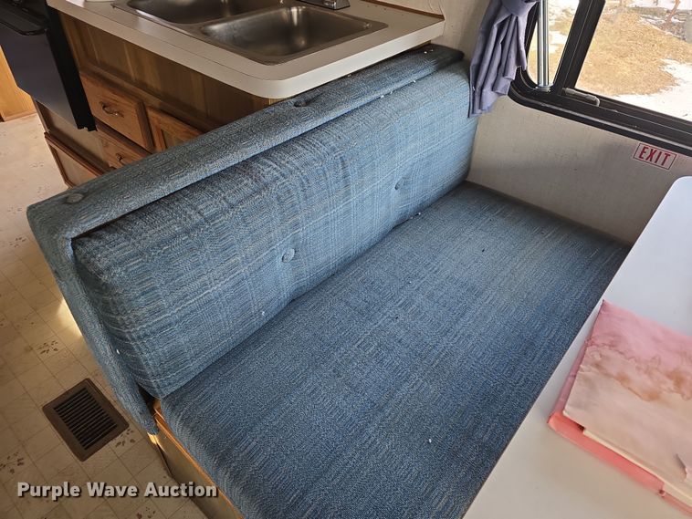 image for item DO7771 1995 Sandpiper Cobra LTD camper