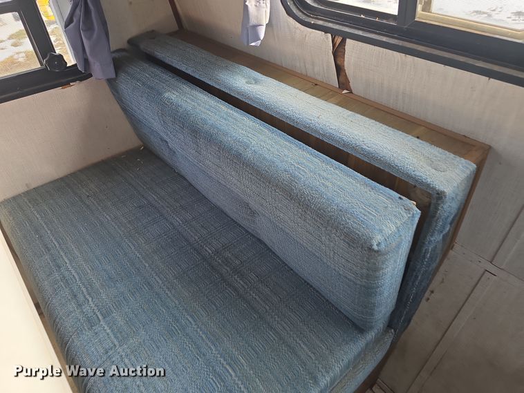 image for item DO7771 1995 Sandpiper Cobra LTD camper