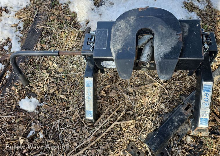 image for item DO7771 1995 Sandpiper Cobra LTD camper