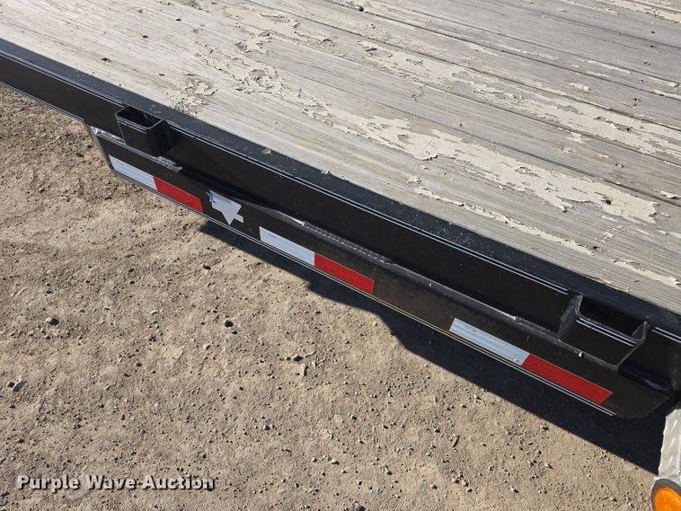 image for item DO7788 2017 PJ Trailers C5202 utility trailer