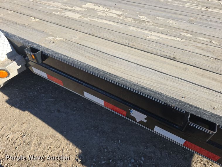 image for item DO7788 2017 PJ Trailers C5202 utility trailer