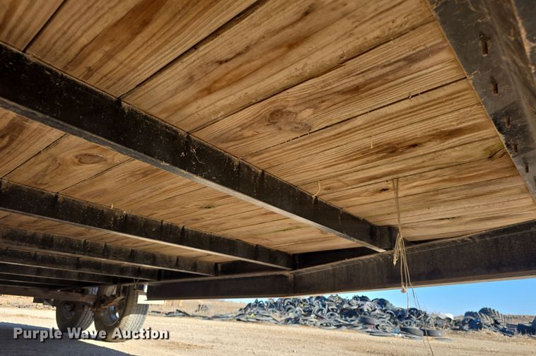 image for item DO7788 2017 PJ Trailers C5202 utility trailer