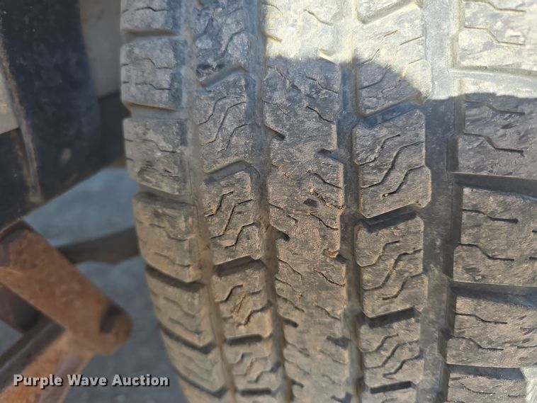 image for item DO7788 2017 PJ Trailers C5202 utility trailer