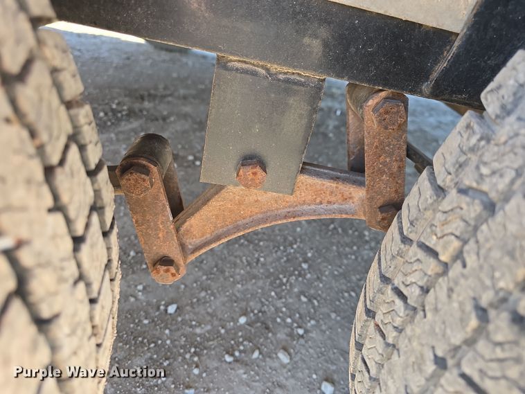 image for item DO7788 2017 PJ Trailers C5202 utility trailer