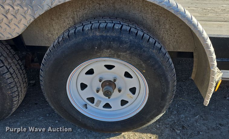 image for item DO7788 2017 PJ Trailers C5202 utility trailer