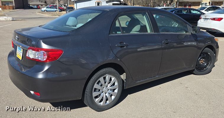 image for item DO7789 2013 Toyota Corolla LE 