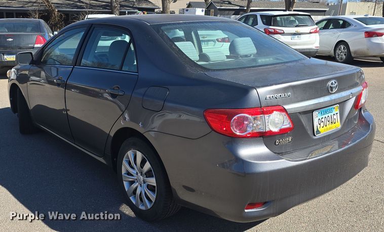 image for item DO7789 2013 Toyota Corolla LE 