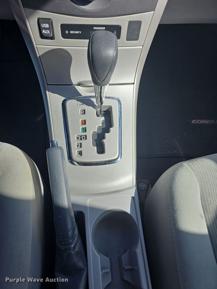 image for item DO7789 2013 Toyota Corolla LE 