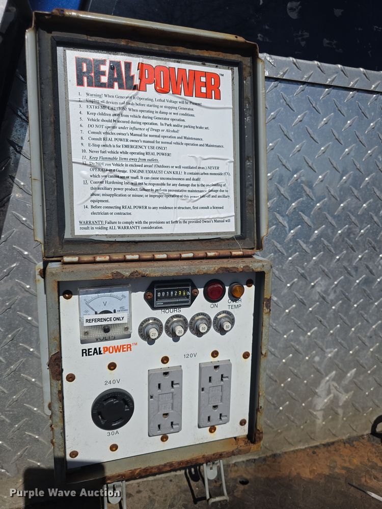 image for item DO7798 2010 Ford F550 Super Duty flatbed truck