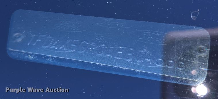 image for item DO7798 2010 Ford F550 Super Duty flatbed truck