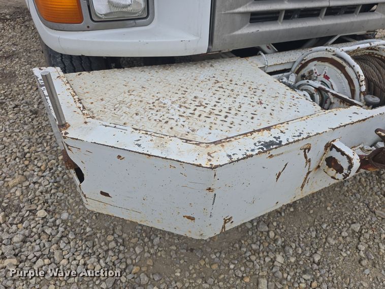 image for item DO7815 1995 Ford F800 bucket truck