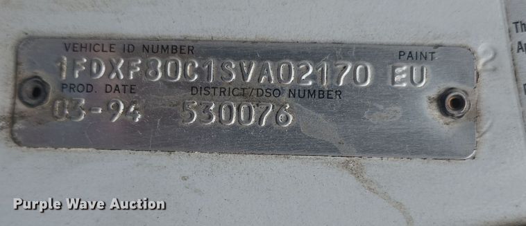 image for item DO7815 1995 Ford F800 bucket truck