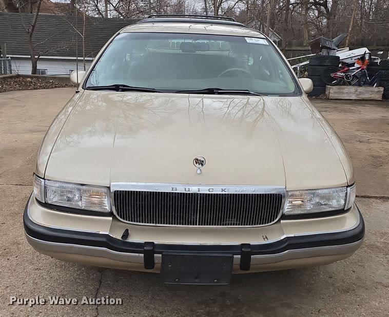 image for item DO7823 1994 Buick Roadmaster Estate Wagon 