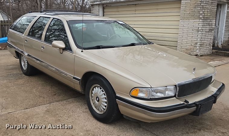 image for item DO7823 1994 Buick Roadmaster Estate Wagon 