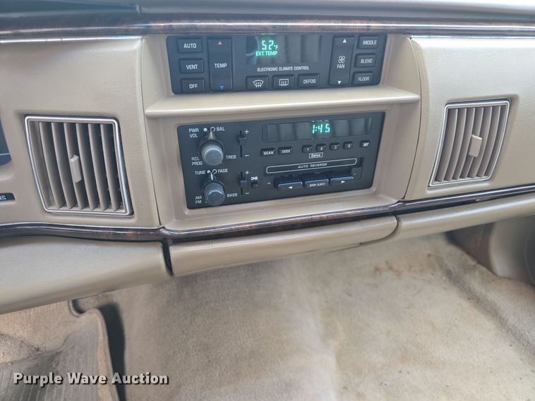 image for item DO7823 1994 Buick Roadmaster Estate Wagon 