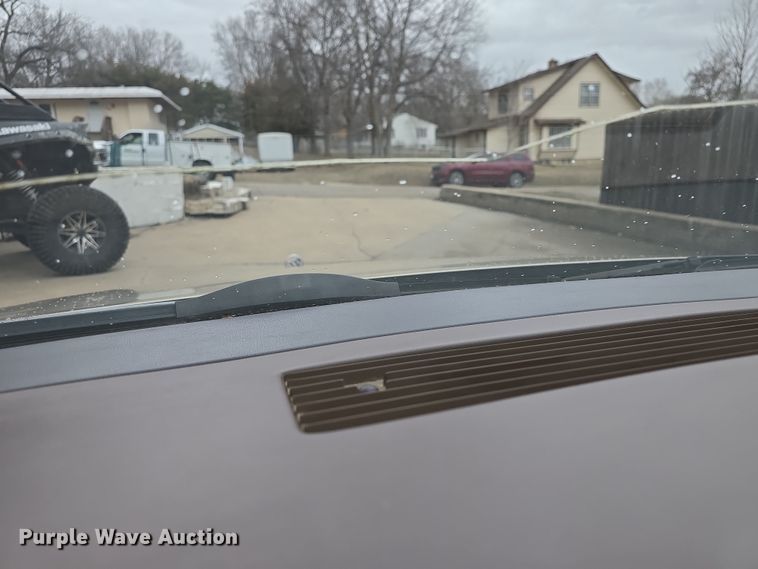 image for item DO7823 1994 Buick Roadmaster Estate Wagon 