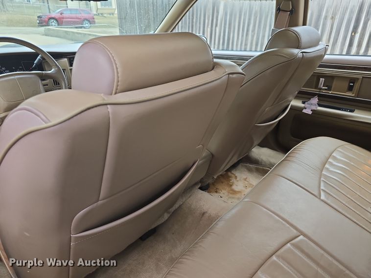 image for item DO7823 1994 Buick Roadmaster Estate Wagon 