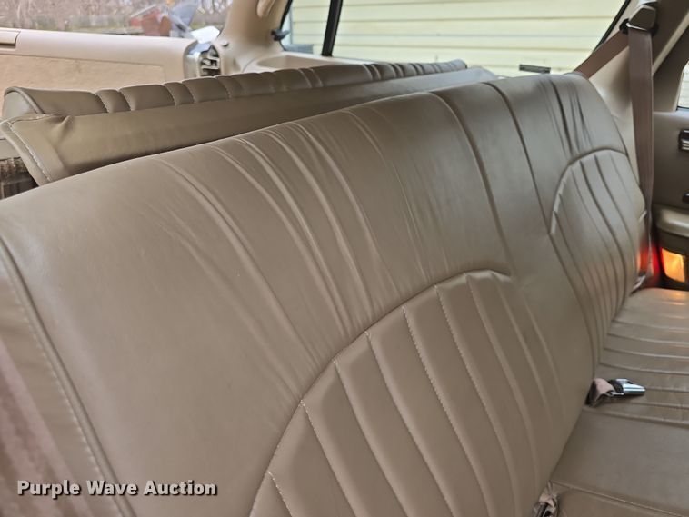 image for item DO7823 1994 Buick Roadmaster Estate Wagon 