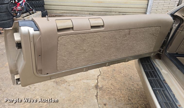 image for item DO7823 1994 Buick Roadmaster Estate Wagon 