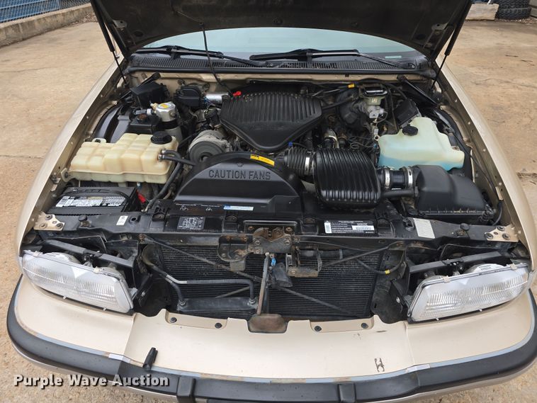 image for item DO7823 1994 Buick Roadmaster Estate Wagon 