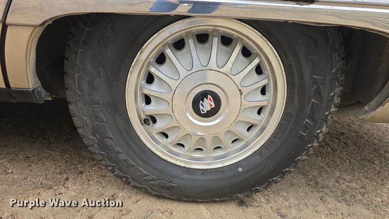 image for item DO7823 1994 Buick Roadmaster Estate Wagon 