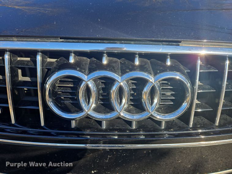 image for item DP6182 2012 Audi Q7 SUV