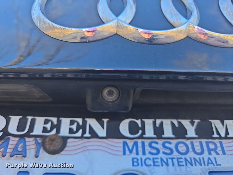 image for item DP6182 2012 Audi Q7 SUV