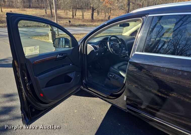 image for item DP6182 2012 Audi Q7 SUV