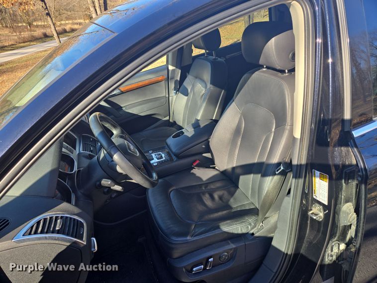 image for item DP6182 2012 Audi Q7 SUV